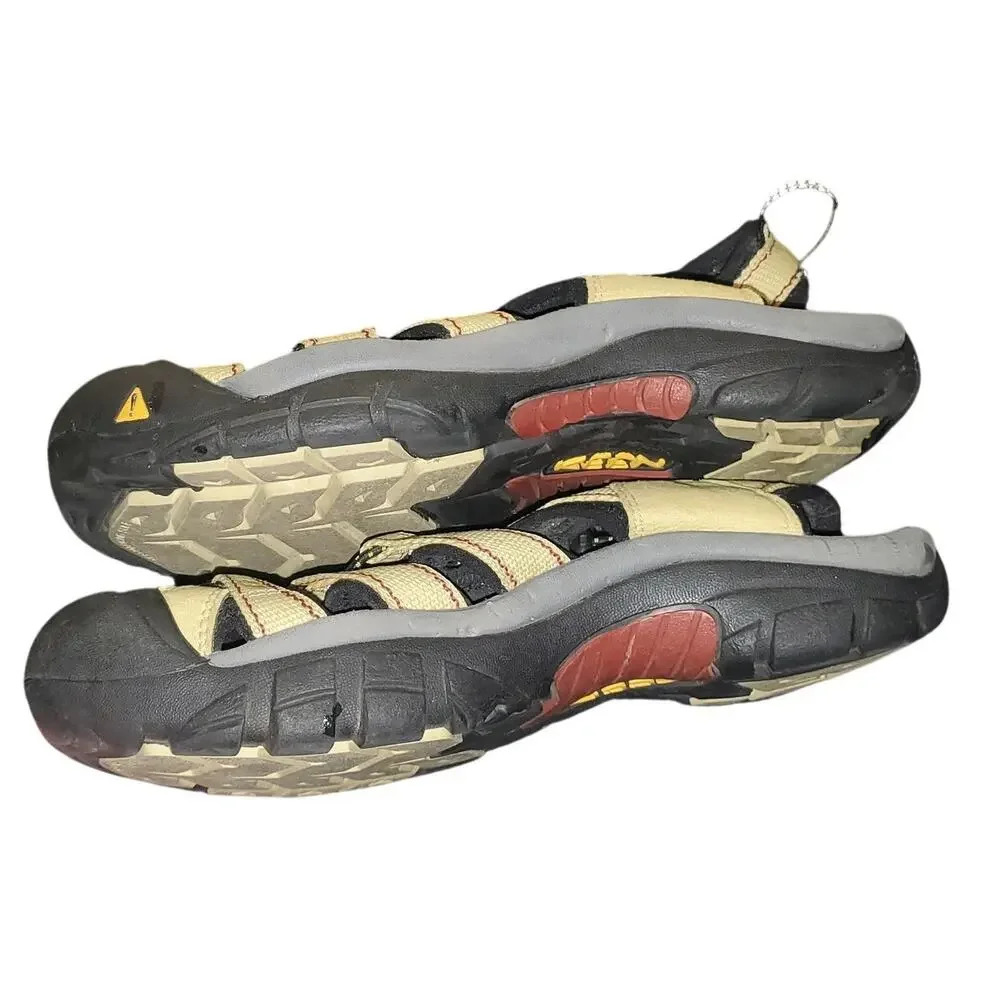 Keen woMen's Tan and Black Hiking Sandals - Picture 7 of 8